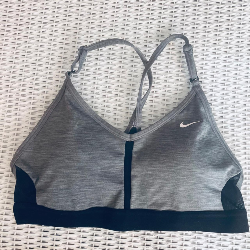 ✔️✨ NIKE DRI-FIT INDY V-NECK SPORTS BRA (MEDIUM) ✨✔️